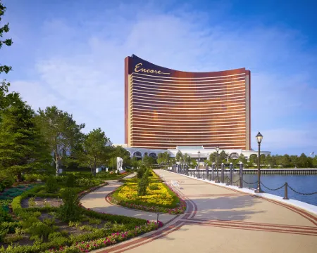 อังกอร์ บอสตันฮาร์เบอร์ โรงแรมในบอสตัน