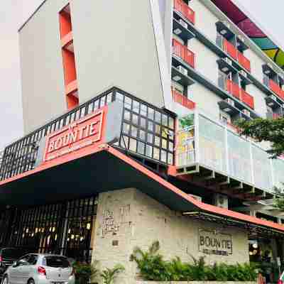 蘇加武眉邦蒂會議中心酒店 Hotel Exterior