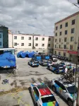Jinhao Holiday Hotel - Pysäköinti