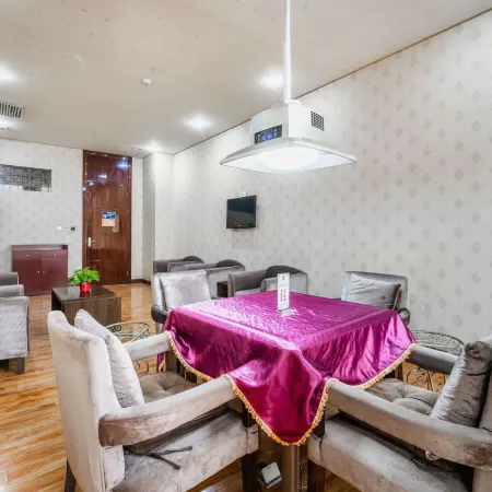 Intercity Hotel