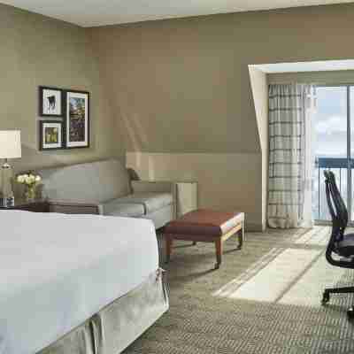 DoubleTree by Hilton Burlington Vermont Rooms