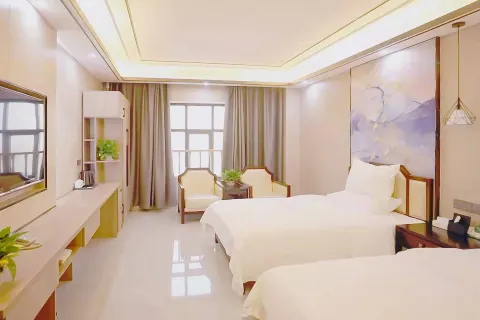 Shihezi Huibo Resort