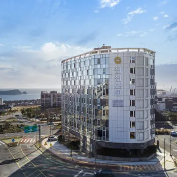Shin Shin Hotel Jeju Worldcup Отели рядом с достопримечательностью «Парк развлечений Seri World»