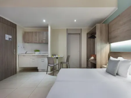 115 the Strand Hotel by Neu Collective Отели рядом с достопримечательностью «Форт Маноэль»