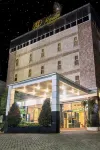 Marilyn Hotel Serpong Hotels near pasar baru sudimara pinang