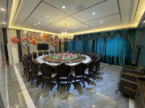 โรงแรมแกรนด์ดิงหลง เวินซู่