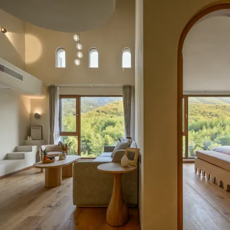 Moganshan Dashuxia · Creek Tracing Swimming Pool Mingsha Wenquan Vacation Boutique Stay
