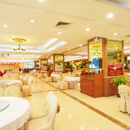 Longzhu Hotel