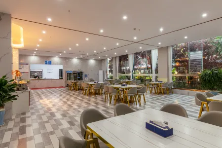 Ruishang Yuejing Hotel