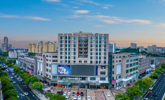 Home Inn Select Hotel (Hangzhou Tonglu Fuchunjiang)