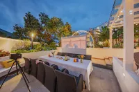 Walking Mountain Country Moganshan French Hot Spring Light Luxury Meishu - Water Park