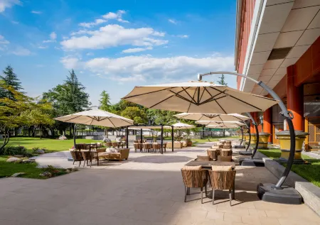 Shangri-La Xi'an Отели рядом с достопримечательностью «Xi'an Printing College of Science and Technology»