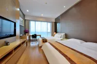 Guangzhou Fuying Apartment (Poly World Trade Center Pazhou Convention and Exhibition Center Store) - Condos