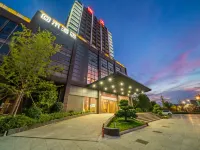 Haining Huihe Hotel (Hongqi Avenue Jinda Building) Hotels in Haining