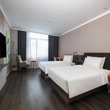 HanTing Hotel (Xingping Zhongchang Ruyicheng)