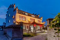Taotanyuan Homestay (Taohuatan Scenic Area Branch)