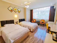 Lanping Jinjiang Hotel