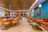 Orange Hotel (Jining Sishui Economic Development Zone)