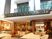 Moon Dragon Hotel