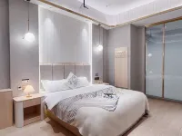 Fenglinwan S Movie Hotel (Haikou East Railway Station Fengxiang West Road) Hotel in zona Qiongtai Academy