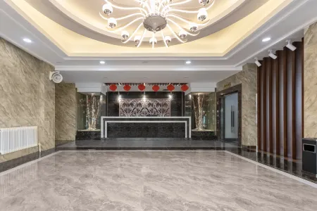 Changbai Mountain Manjiang Travel Hotel Отели рядом с достопримечательностью «Yuanxianghu Ice and Snow Paradise»