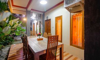 Opak Village Bed & Breakfast - Housity