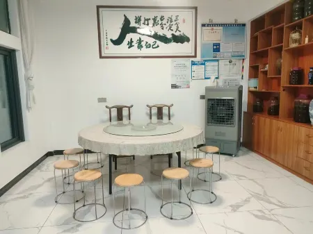 Shenxianju Yunxia Xianxuan Homestay Отели рядом с достопримечательностью «Danzhuxiang»