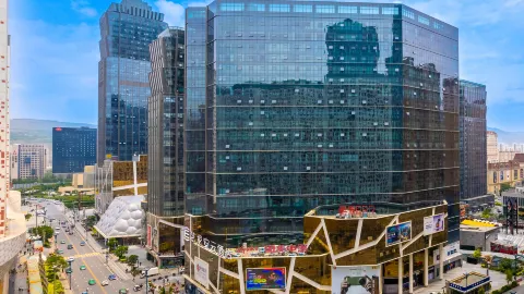 Elong Anyun Hotel (Xining Haihu New District Wanda Tangdao) in Xining