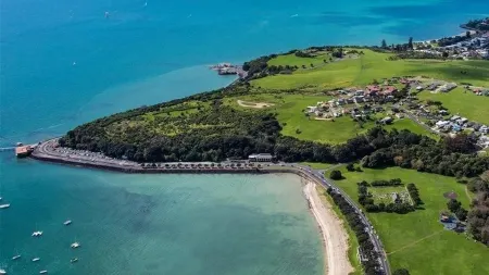 Okahu Bay Villas Отели рядом с достопримечательностью «Девонпорт Музеум»