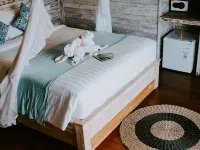 Lanussa Hill Villa Hotels near Panorama Point