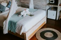 Lanussa Hill Villa Hotels in Klungkung