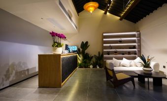 Haner Hotel (Suzhou Guanqian Street Pingjiang Road)