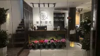 Yueyue Space Homestay (Zhouzhuang Ancient Town)