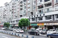 Zhongxian Manchester City Smart Hotel - 2-Star