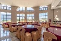 "Fairy-TaleBorder Town Resort Hotel"