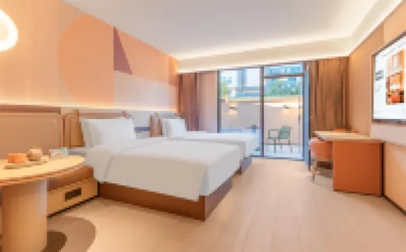 Orange Hotel (Kunming Changhong West Road Huayang Home Furnishing Plaza Branch) โรงแรมในCentury City Area