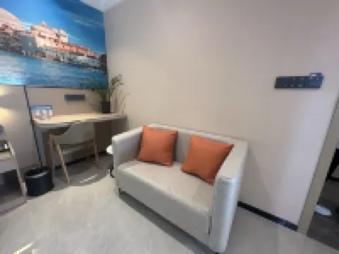 Quannan Tianyou Hotel