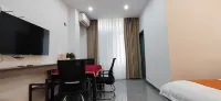 Xinyu Business Homestay