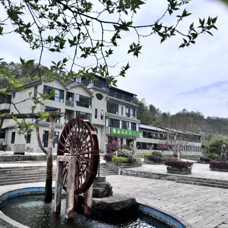 Longrui Manor