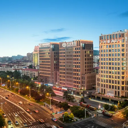 Crystal Orange Weihai Happiness Gate Weigao Plaza