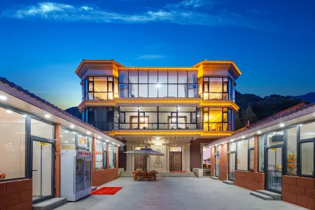 Xilinmen Villa Hotel ( Wutai Mountain Scenic Area Branch) Отели рядом с достопримечательностью «Jinge Temple»