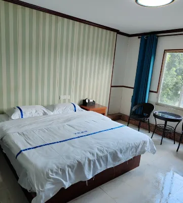 Nanchang Culture Hotel - Inns