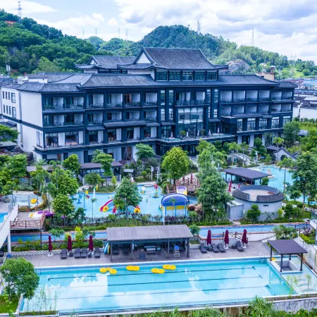 Wyndham Grand Plaza Royale Fengshun Hot Springs Resort