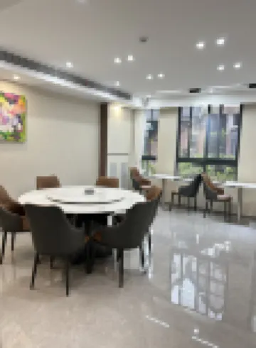 E Fang Homestay (Chizhou High-Speed Railway Station)