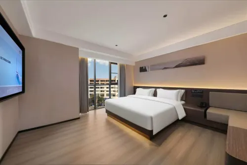 Yafeng Hotel (Poyang Administrative Center)