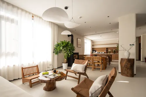 Floral Hotel·Luli · Cloud Retreat — Designer Stay by the Waterfall - 조식 운영