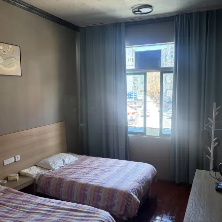 Xingyuntong Hotel
