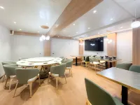Hailar No. 5 White Birch Forest Homestay - 2-Star
