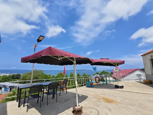 Zhangzi Island Gaojia Resort Inn - Beach