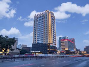 Crystal Orange Hotel (Teng Wangge Store, Bayi Plaza, Nanchang)